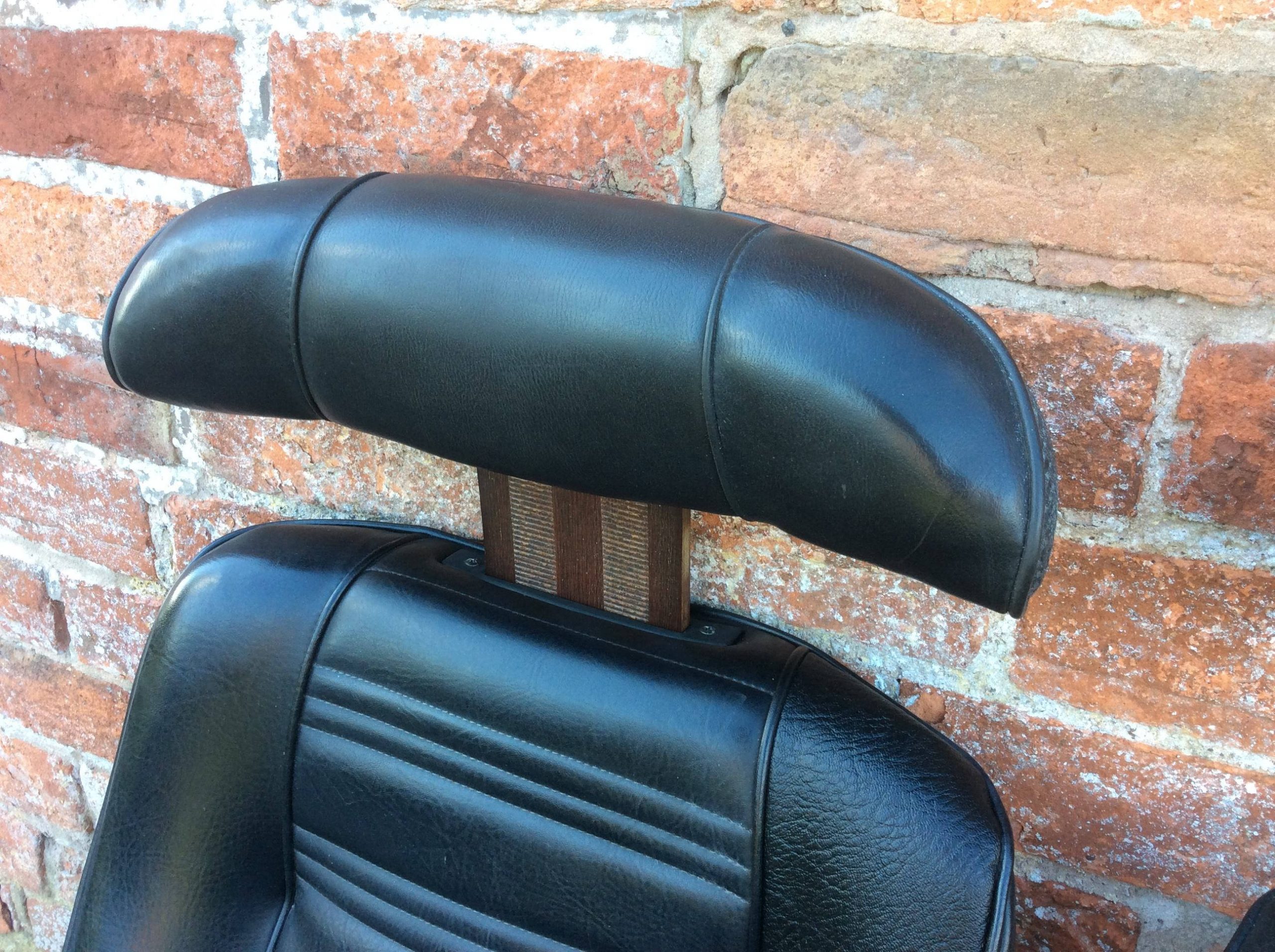 p5056-headrest