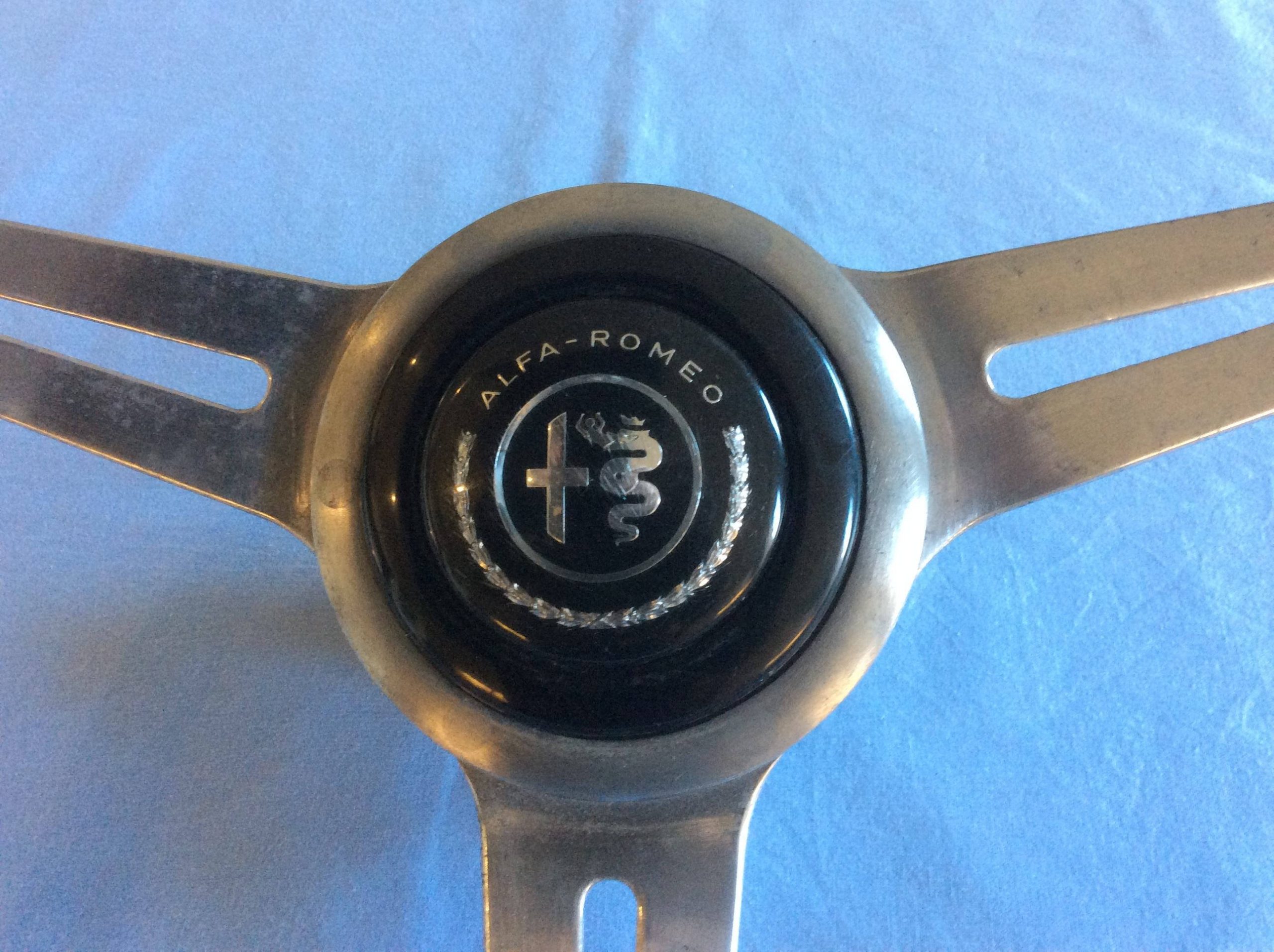 p5248-horn-push