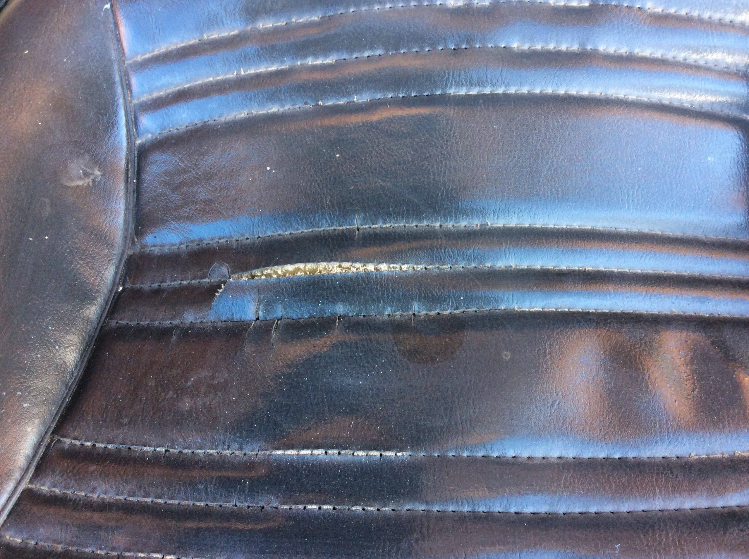 p5053-bottom-tear