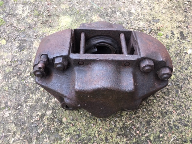 P5946